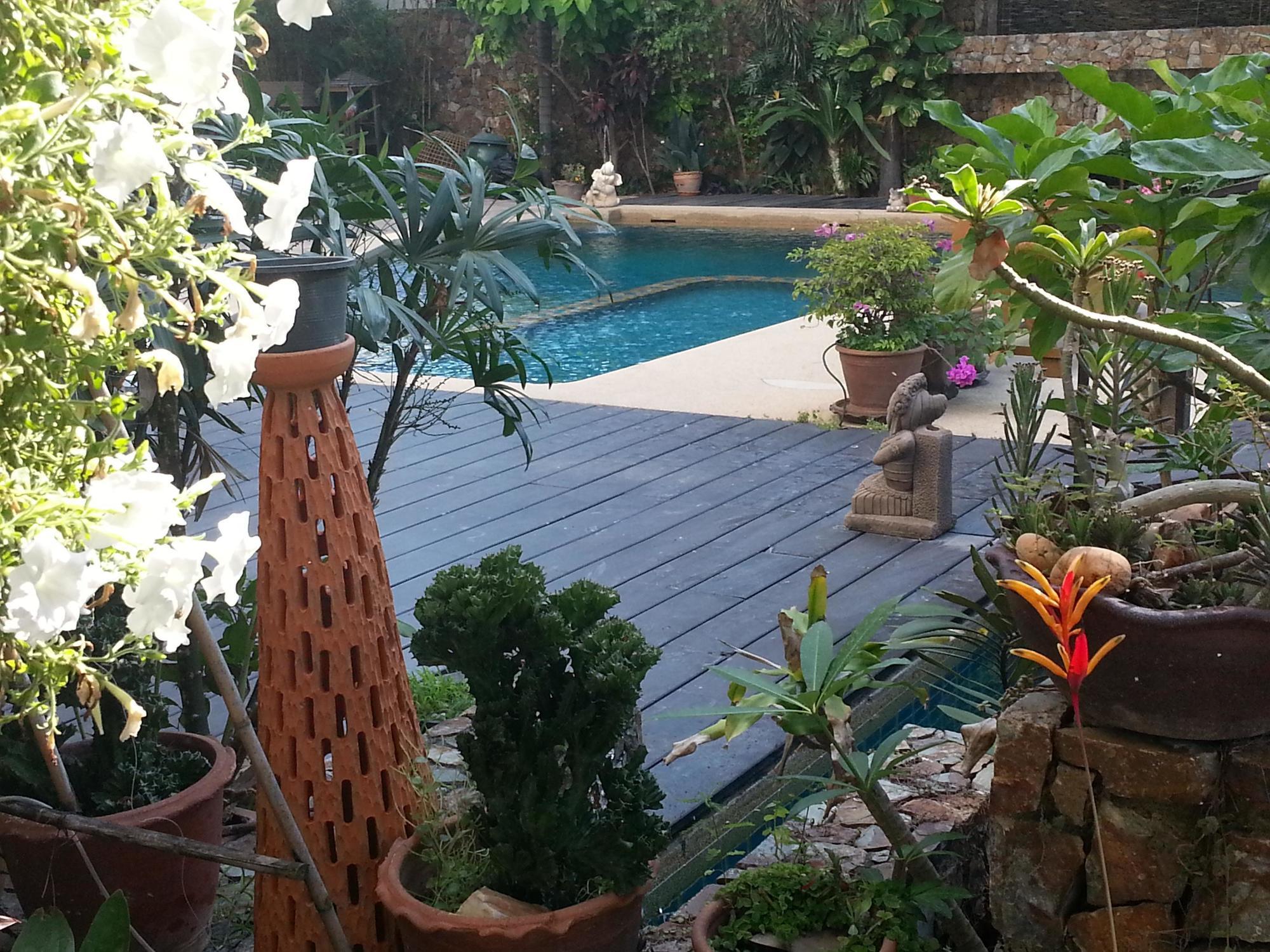Daisy Residence Jomtien Beach Exterior foto