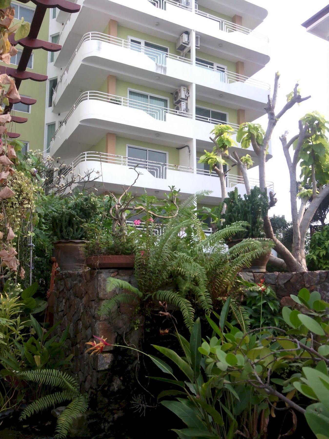 Daisy Residence Jomtien Beach Exterior foto